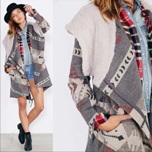 Urban Outfitters Ecote Aztec Blanket wool blend hooded cozy coat size XS